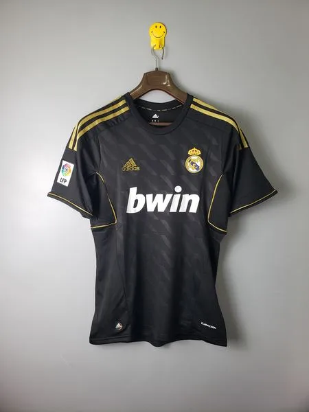 Camiseta de fútbol Real Madrid 2012 VISITANTE MANGA CORTA VERSION FAN